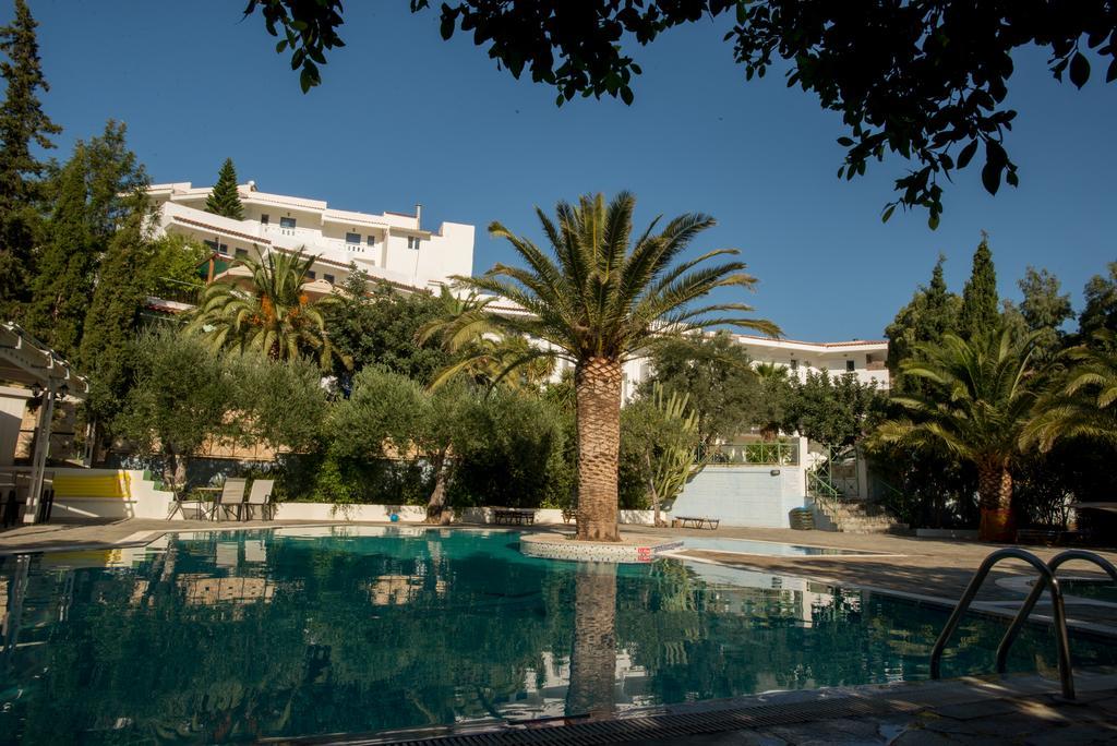 Neos Ikaros 2* Agia Galini (Crete)