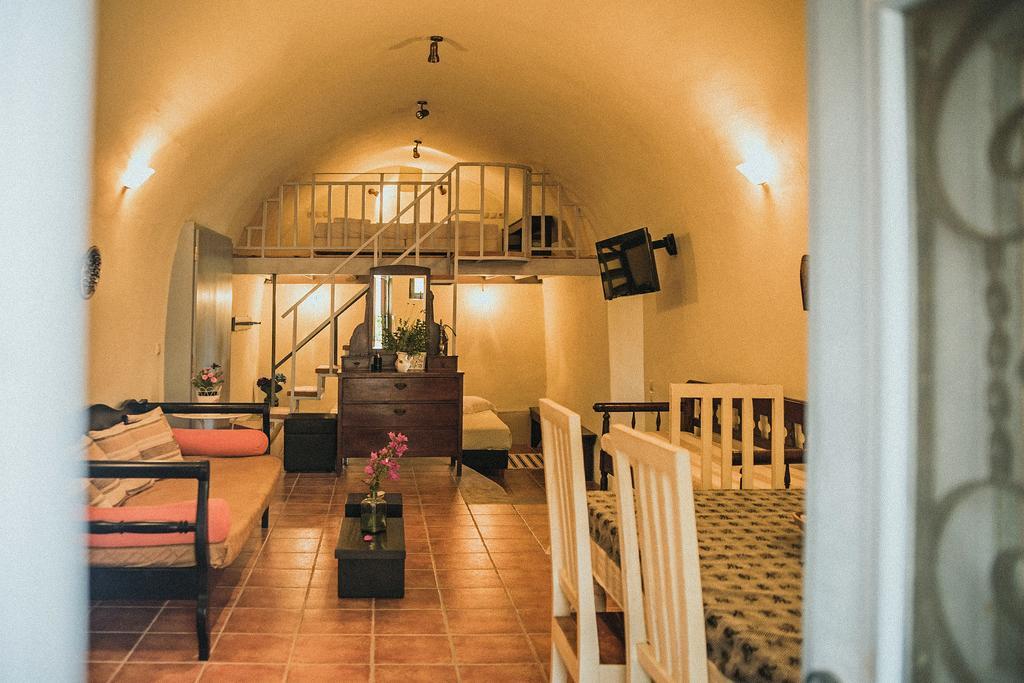 Apartment Celestia Traditional Houses *