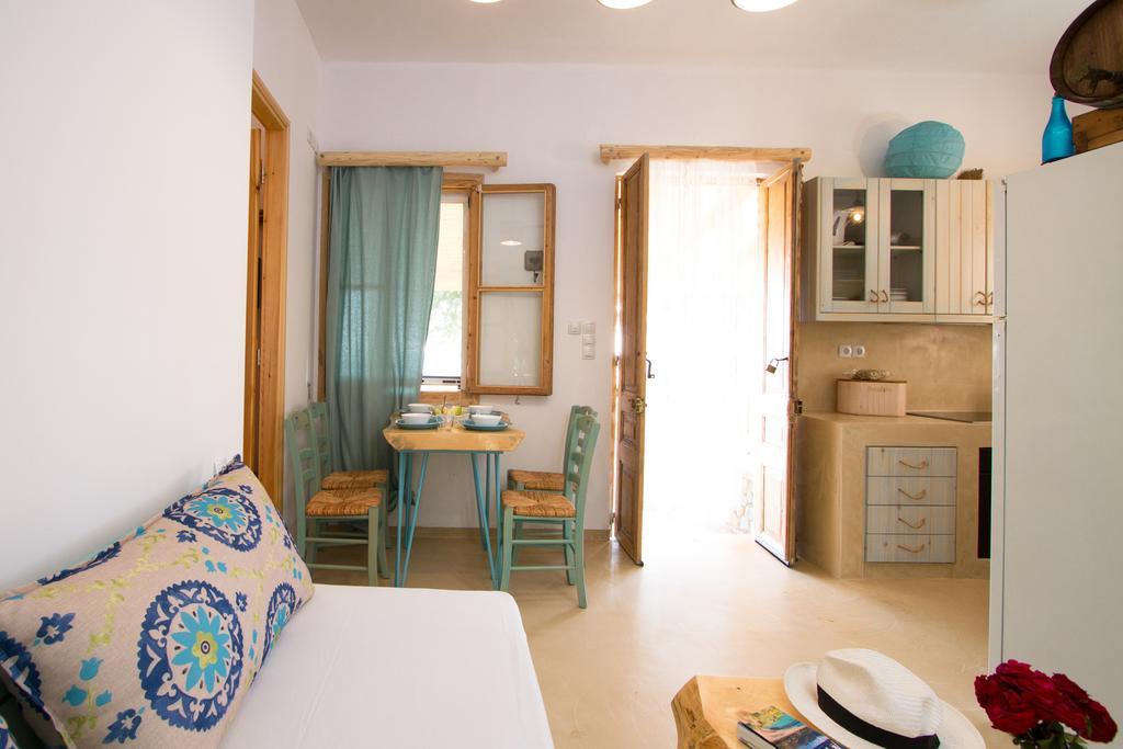 Mera Beachfront House - Falasarna