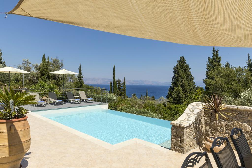 Blue Waters Perama (Corfu)