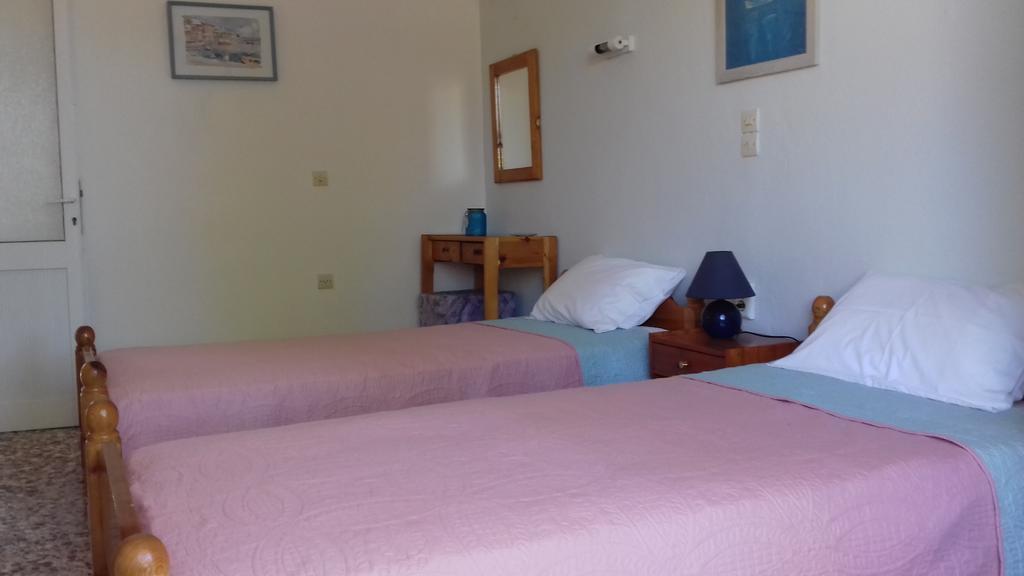 Lazaris Beach House Holiday home