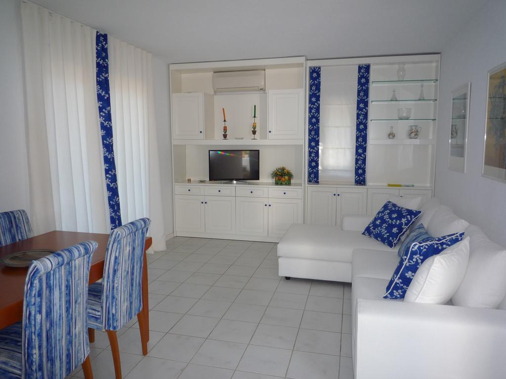 Saronikos Residences