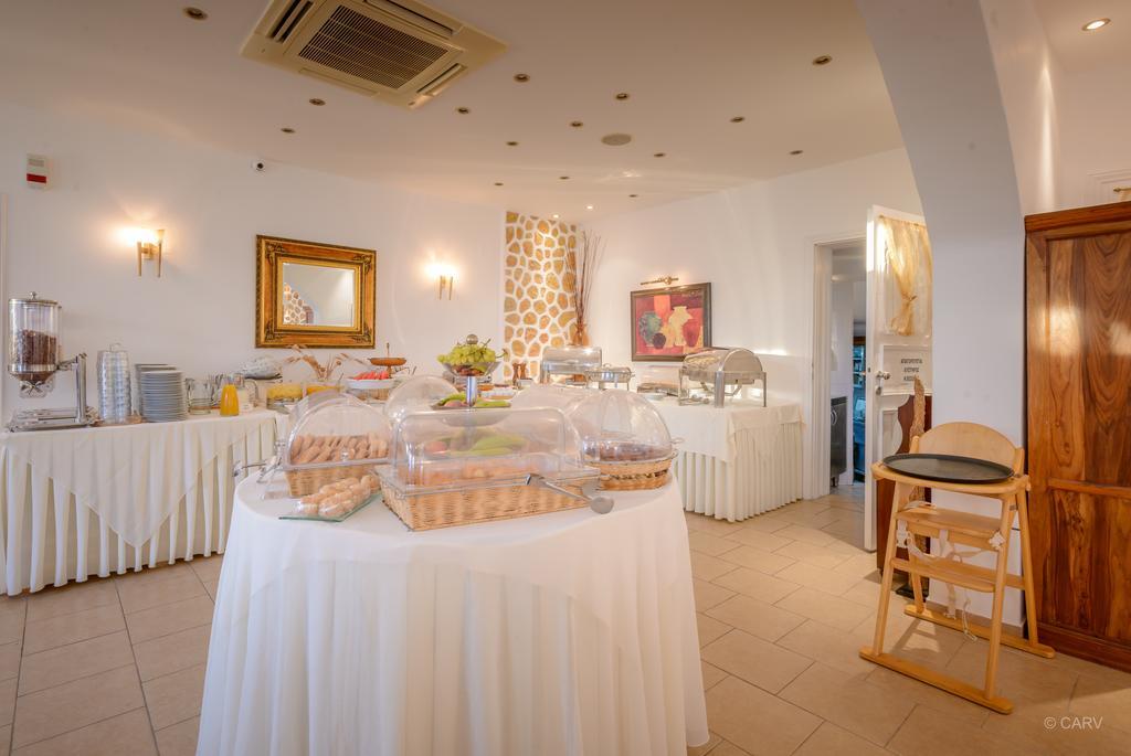 Chora & Hotel 4*