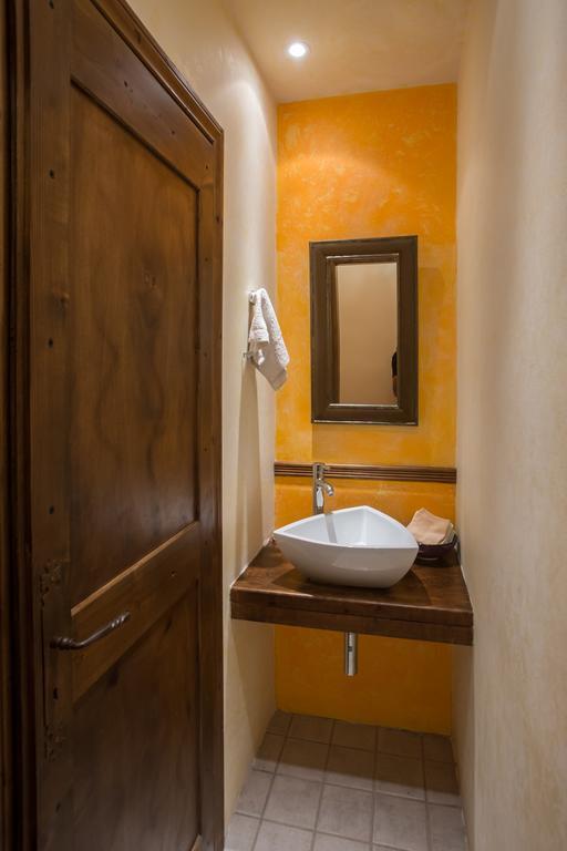 Casa Di Luce Bed & Breakfast