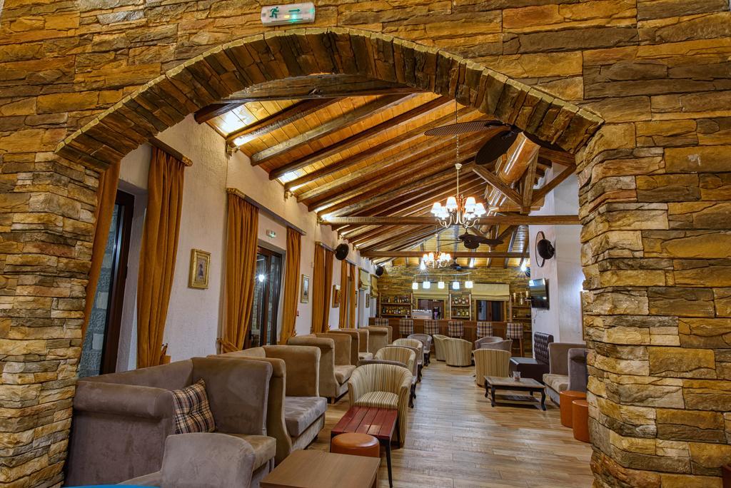 Omalia Village *