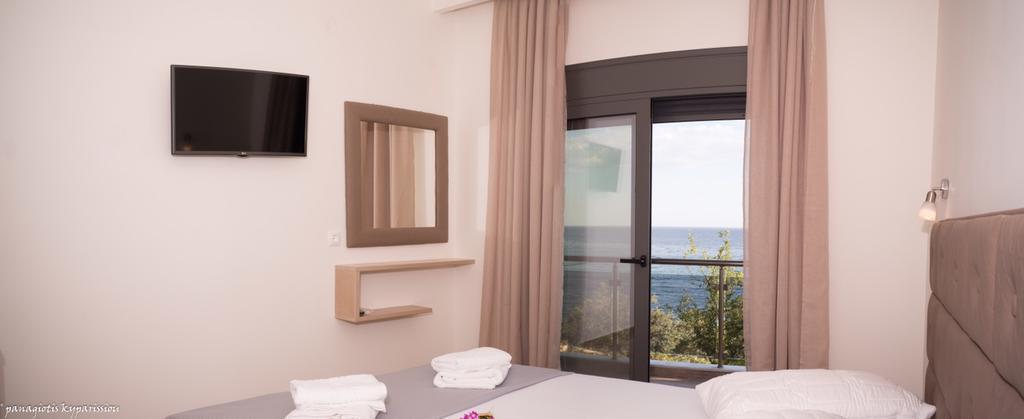 Life's Moments Apartment *