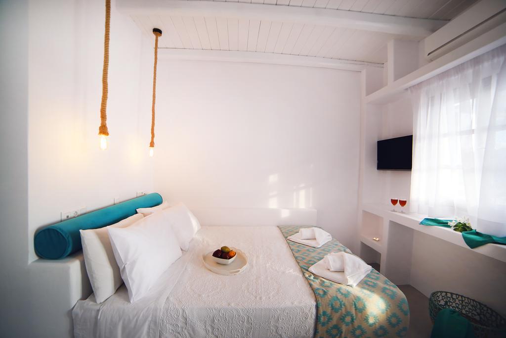 Aparthotel Island House Mylopotas