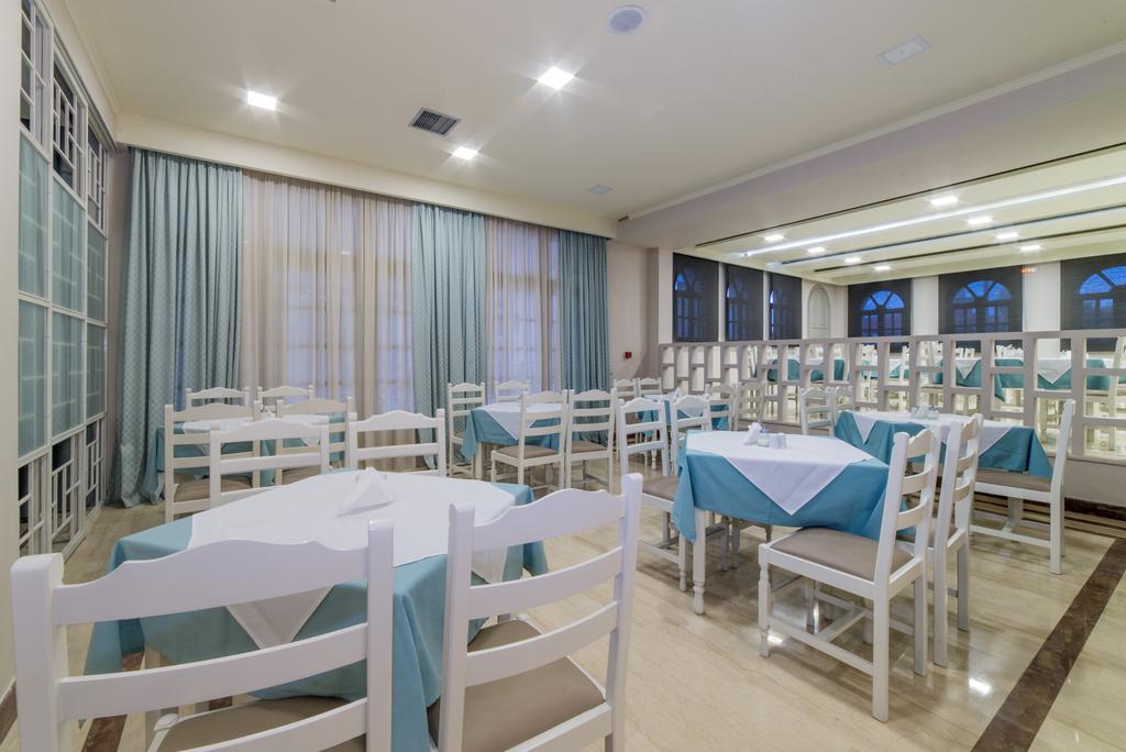 Palmyra 3*