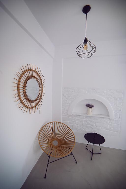 Aparthotel Island House Mylopotas