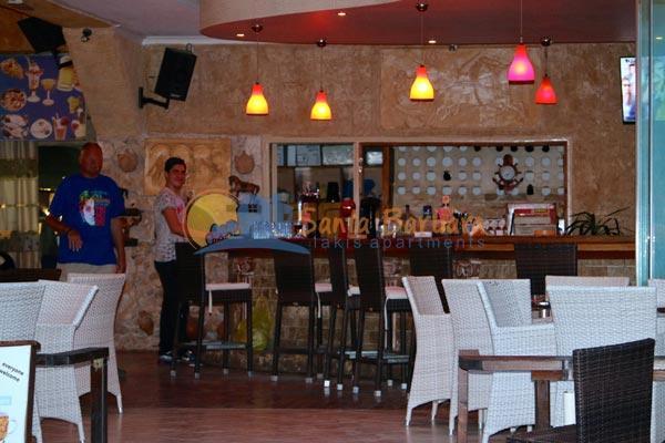 Santa Barbara Lakis Aparthotel Perivolion