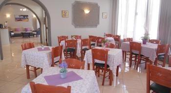 Isidora Agia Marina (Aegina)