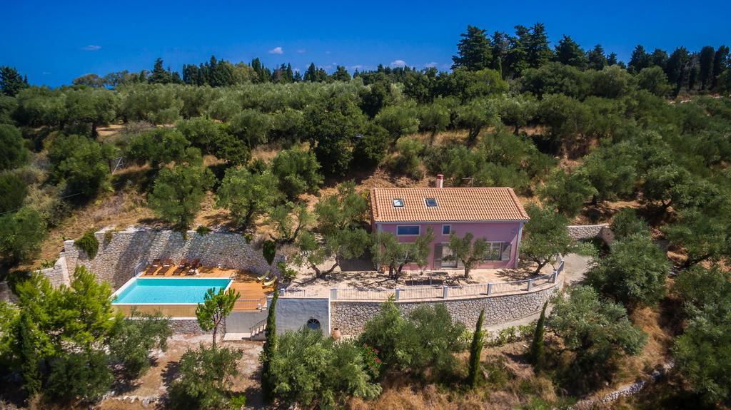 Oliva, In A Serene Location & Private Pool, By Zantewize Villa *