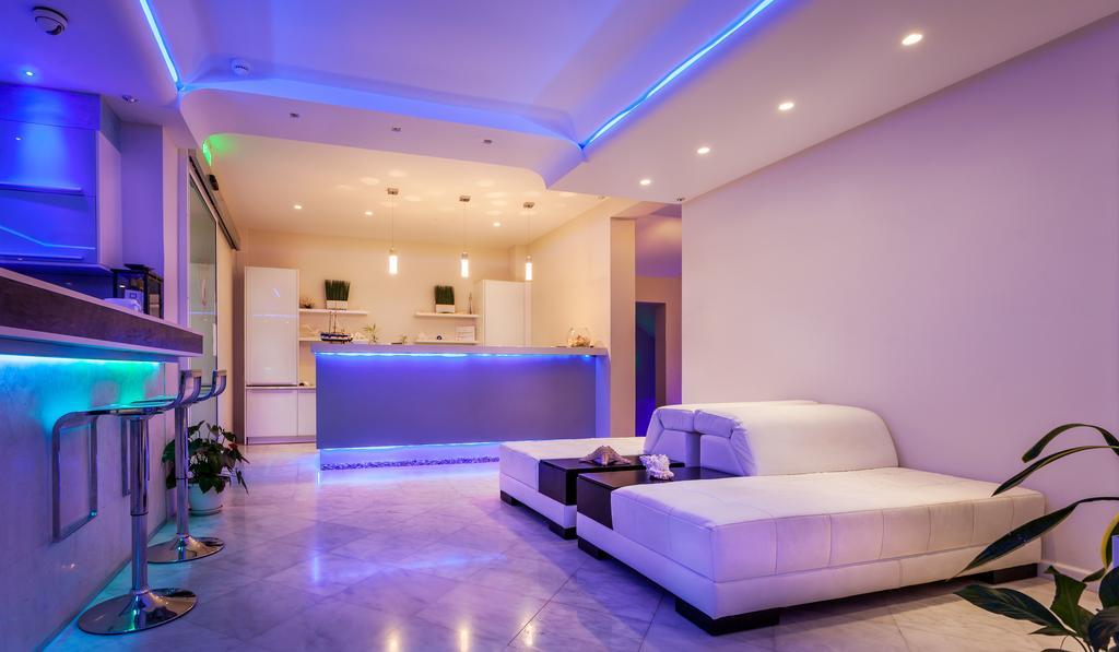 Aparthotel Pearl Bay Vrontados