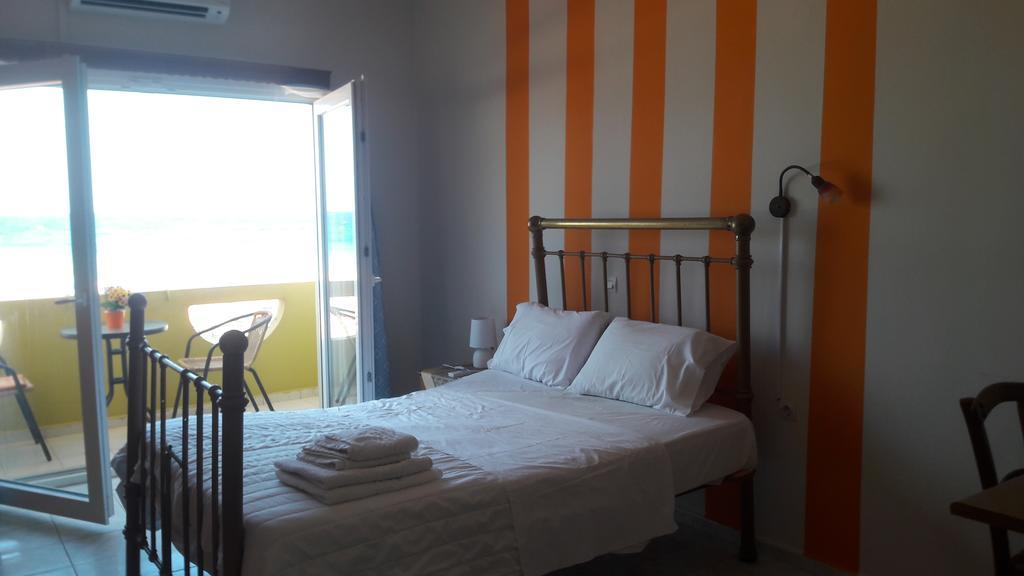 Orange Apartment Fodele