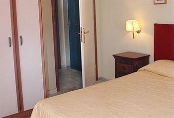 Angelica Aparthotel 3*