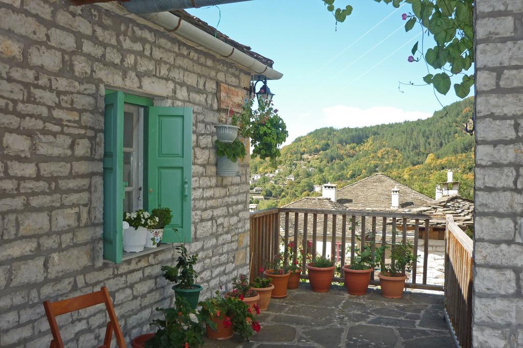 Iro Guest house 2*