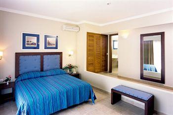 Lakitira Hotel 5*