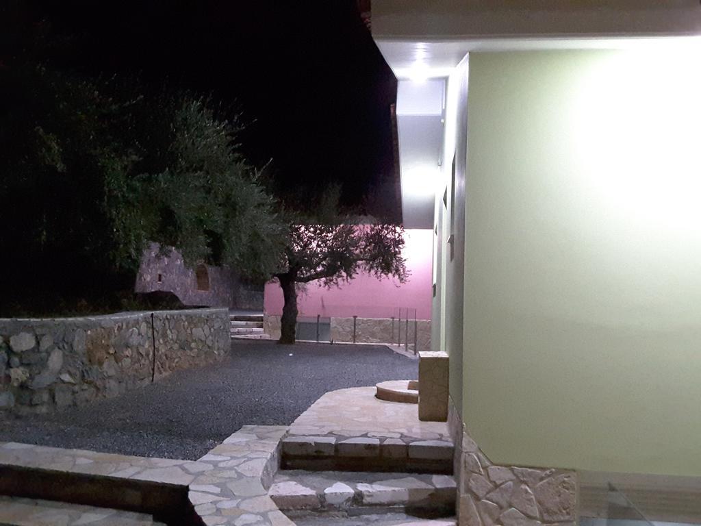 Shiraz Kalamata