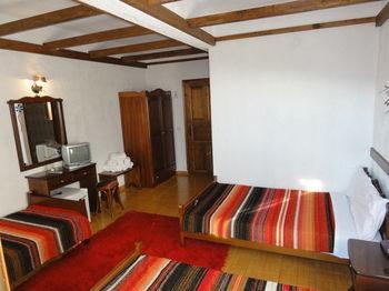 Sintrivanis Mountain Hotel 3*