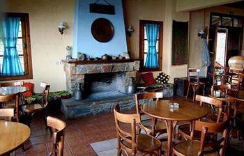 Sintrivanis Mountain Hotel