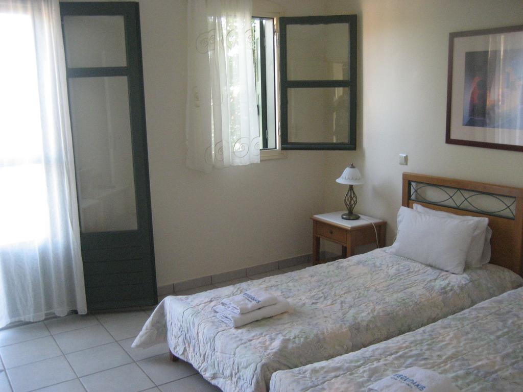 Kyveli 4* Vrontados