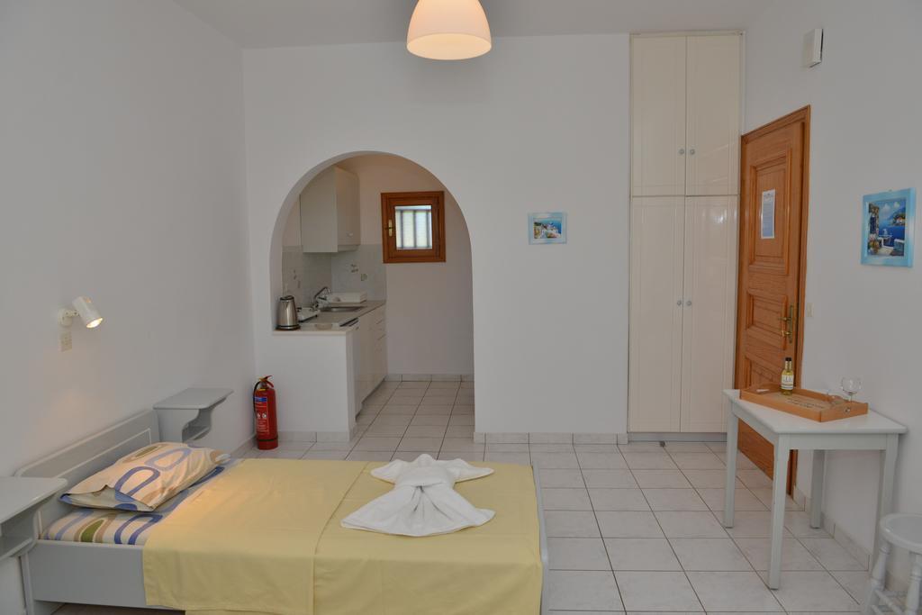 Apartment Theoni