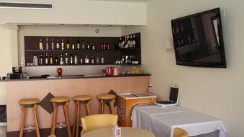 Athina 3*