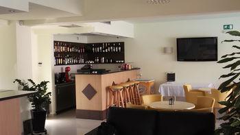 Aparthotel Athina