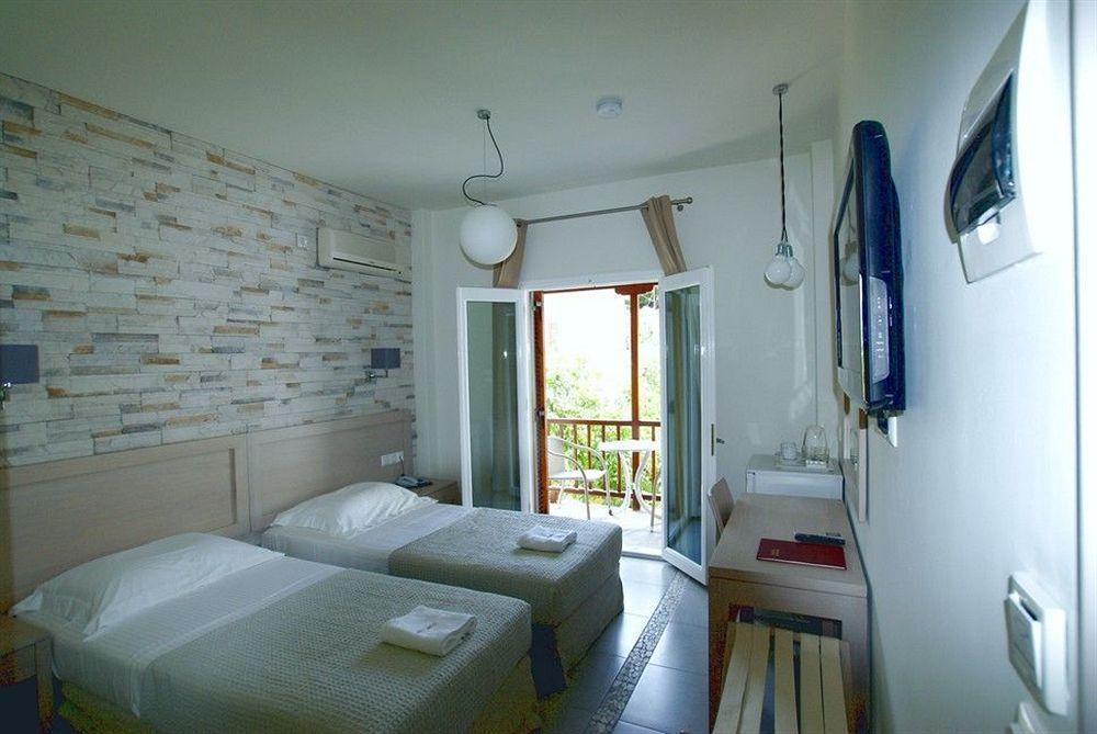 Ikion Eco Boutique Hotel 3*