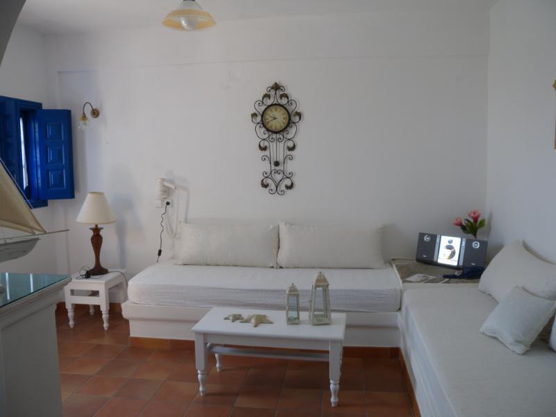 Folegandros Apartments Hotel Folegandros Town