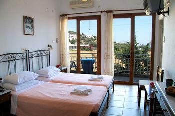 Hotel Artemon 3*
