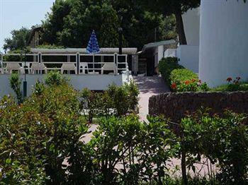 Aparthotel Nikolaos House
