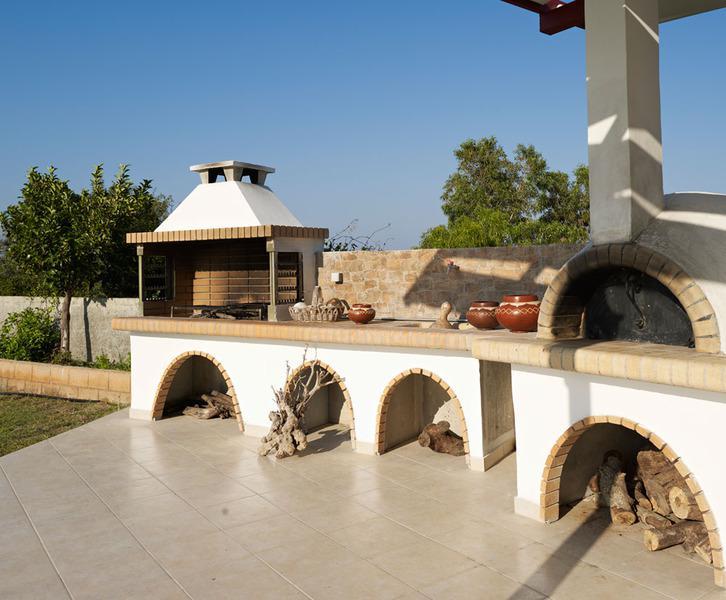 Artemis Hotel 5*