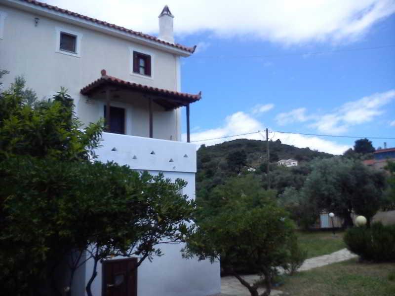 Hotel Thea &
