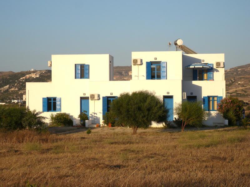 Theophili Hotel 2*