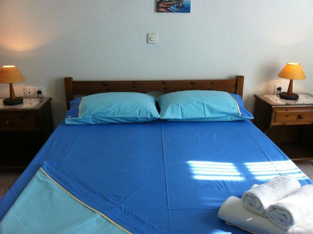 Guest house Faros 3*