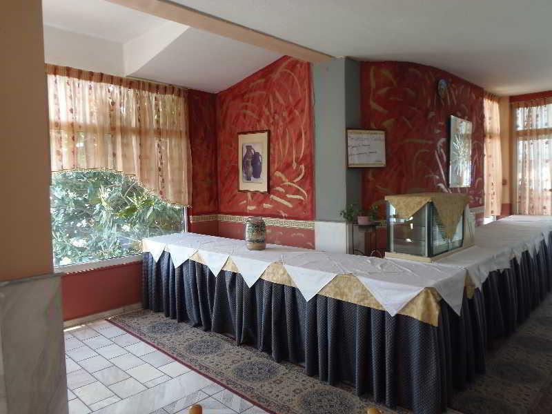Great Alexander Hotel 3*