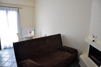 Nymfes Apartment *