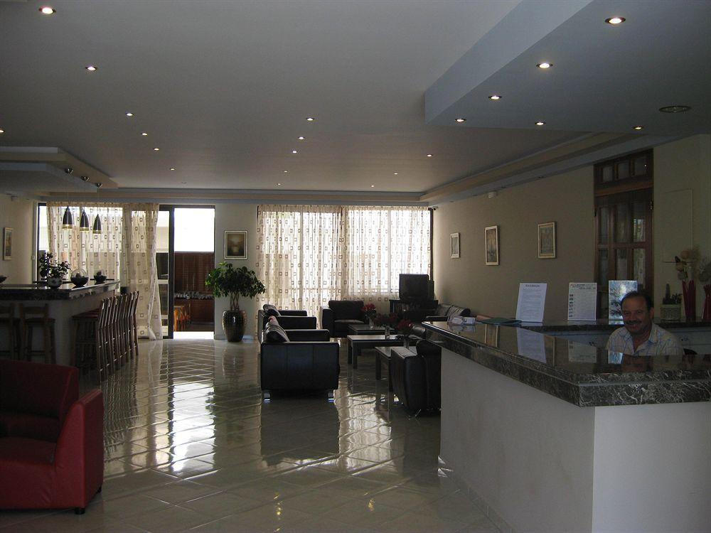 Meliton Hotel 3*