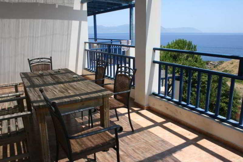 Aparthotel Akrotiri Platia Ammos