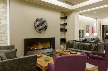 Levidi Suites