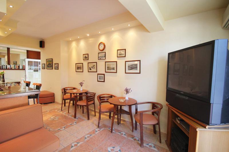 Hotel Dionysis 2*