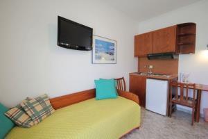 Hotel Dionysis Adamantas (Milos)