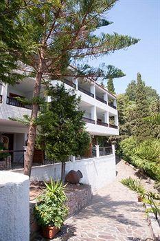 Daphne Hotel Agios Konstantinos (Samos)