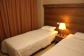 Valley Village Hotel Matala (Crete)