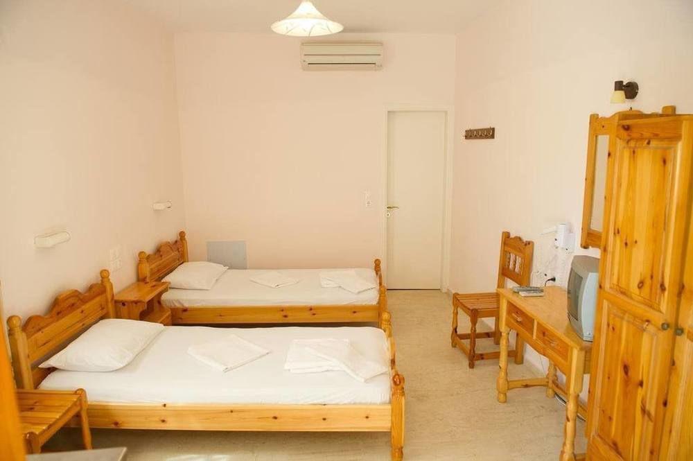 Geroulis Stefanos Studios Vasiliki (Lefkada)
