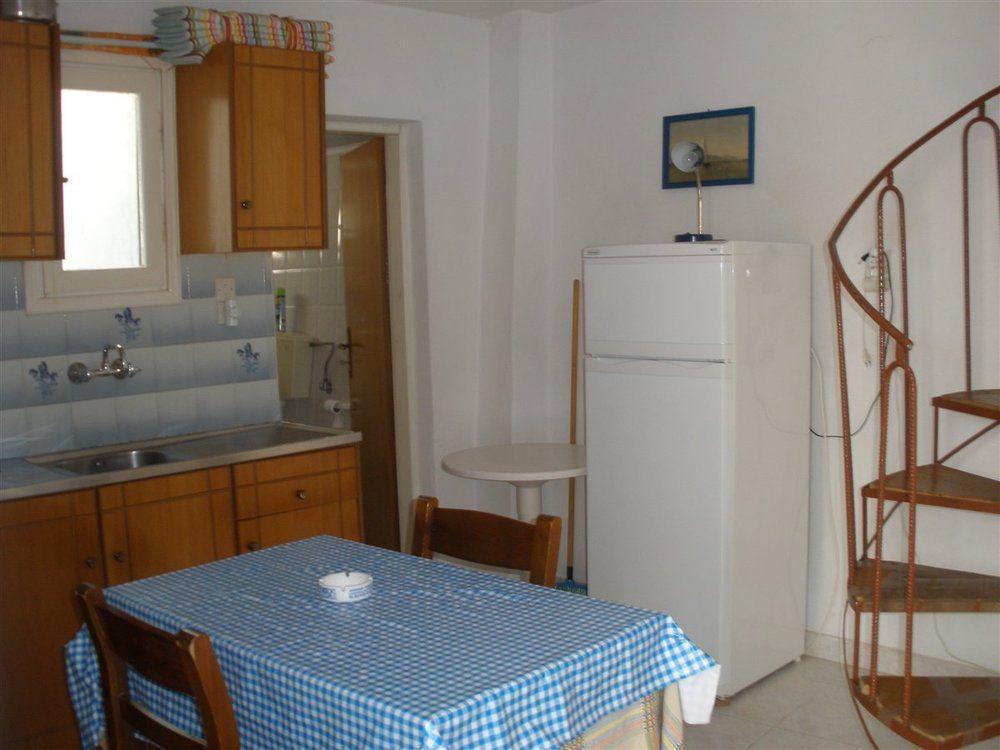 Elenis Apartment