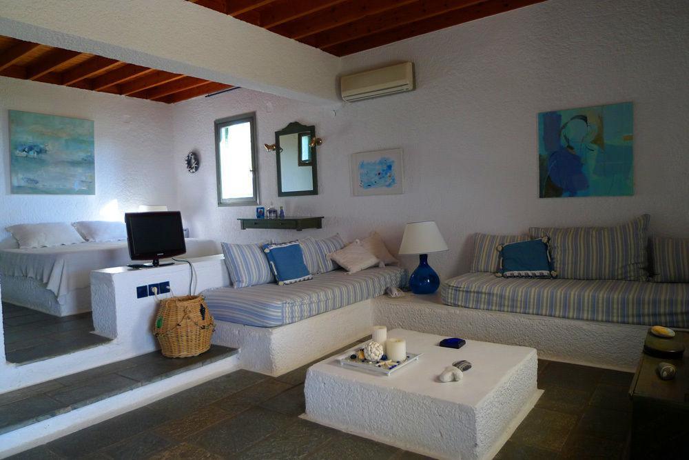Hotel Niriides
