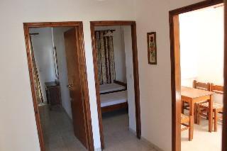 Elga & Hotel