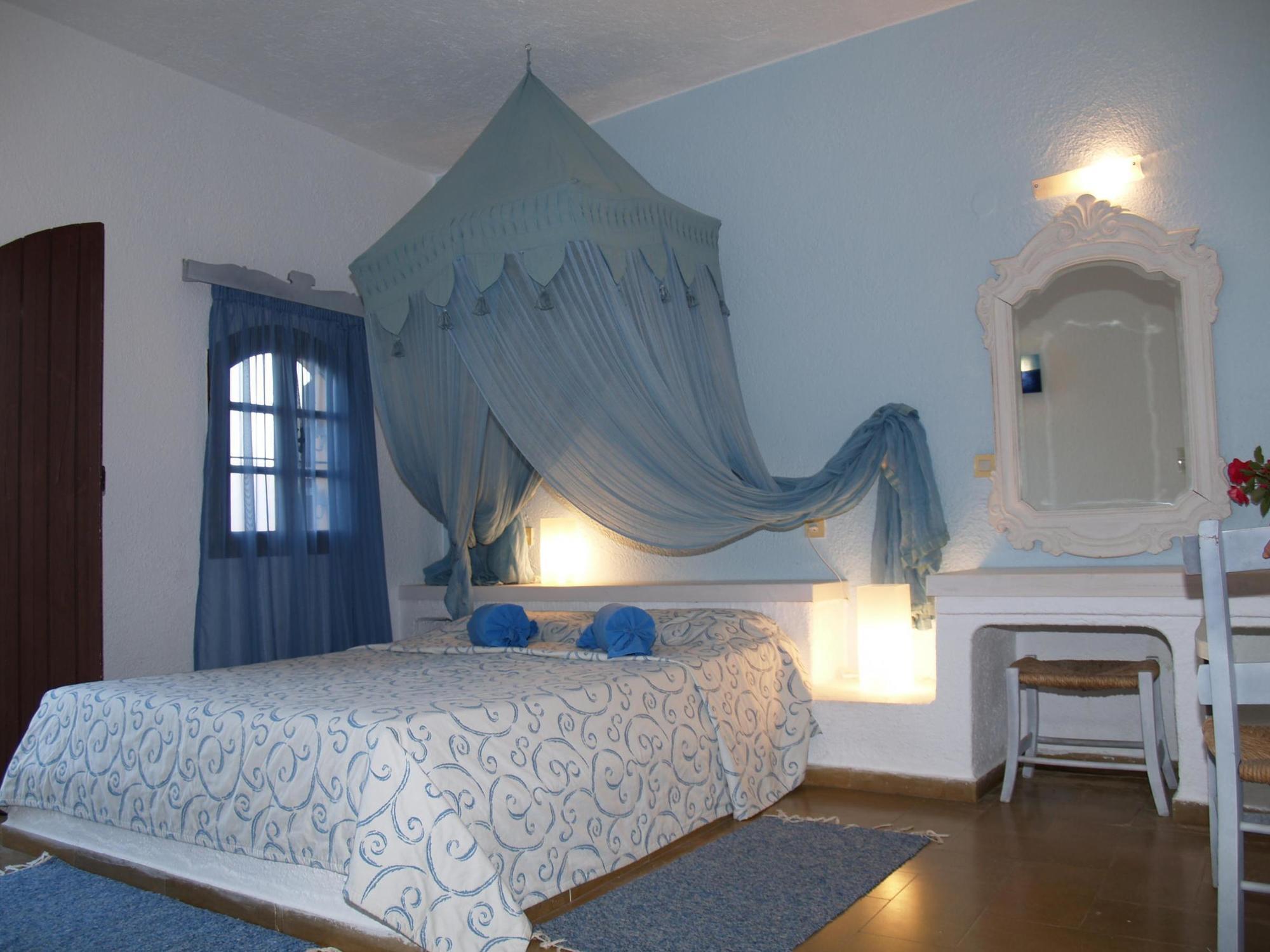 Cretan Village Aparthotel Amoudara (Lasithi)